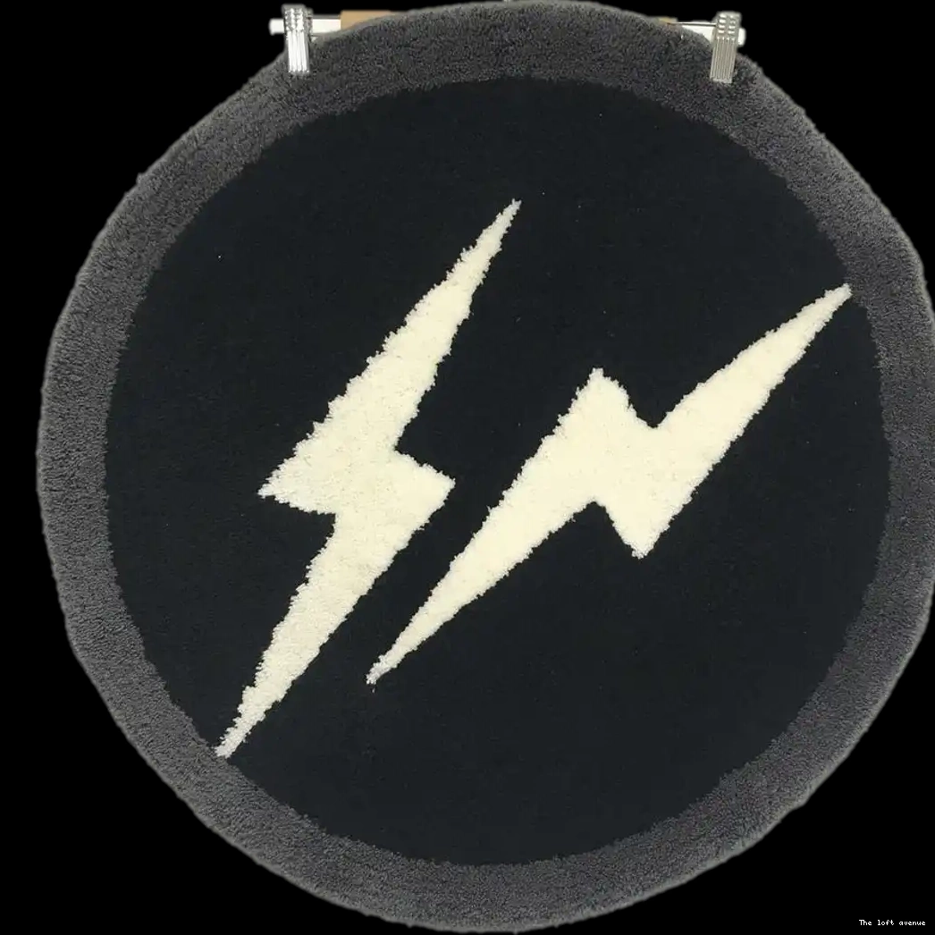 RUG FRAGMENT DESIGN 0512